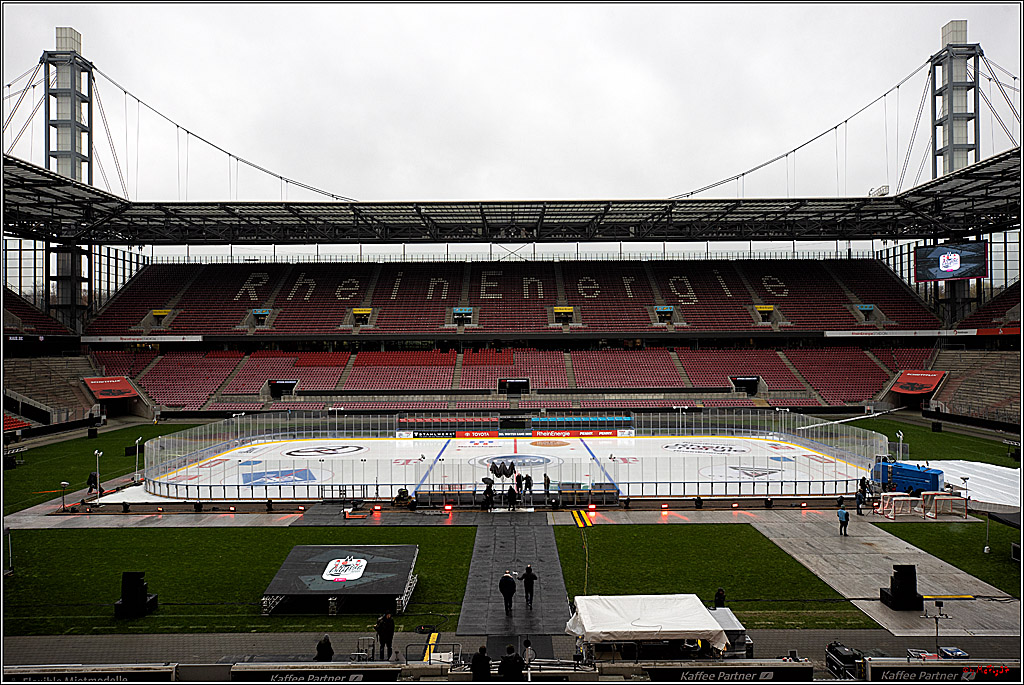 PENNY DEL WINTERGAME;  Kölner Haie Training; Köln, 02.12.2022